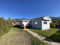 Homes for Sale in Valemount, British Columbia $319,000
