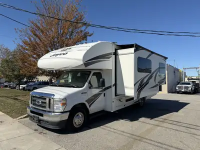 2021 Jayco Redhawk 24B – $92,495 29,740 km Certified Warranty One Owner Beautiful 2021 Jayco Redhawk...