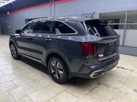 The 2023 Kia Sorento Hybrid LX in a sophisticated Gray finish is an AWD SUV designed for those who v... (image 5)