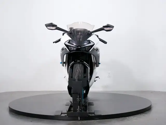 2025 CFMOTO 675SS in Street, Cruisers & Choppers in Kelowna - Image 9