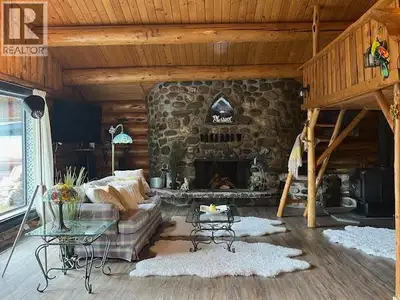COUNTRY LIVING at its finest on 4.47-acre w/ sought after LICENSED ARTESIAN PURE SPRING WATER. Immac...