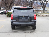 2015 Chevrolet Suburban LTZ 4WD 5.3 L V8 Spacious, powerful, and fully equipped this 2015 Chevrolet... (image 5)