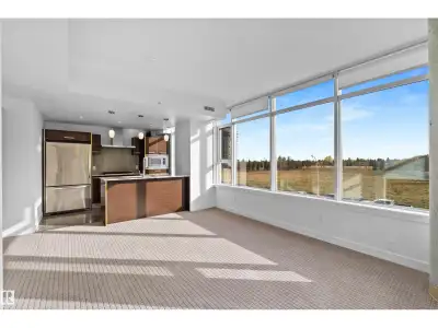 Find your perfect home at Century Park! This bright CORNER UNIT 2 bed 2 bath condo boasts an open la...