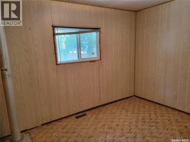 27 Elm STREET Katepwa Beach, Saskatchewan in Houses for Sale in Regina - Image 23