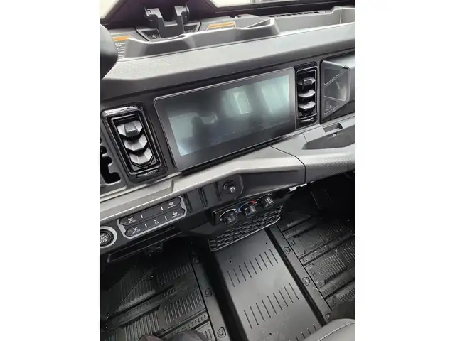 2026 Can-Am DEFENDER MAX XT CAB HD11 in ATVs in New Glasgow - Image 20