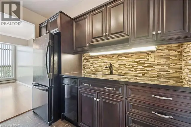 1414 E KING Street E Unit# 808 Kitchener, Ontario in Condos for Sale in Kitchener / Waterloo - Image 13