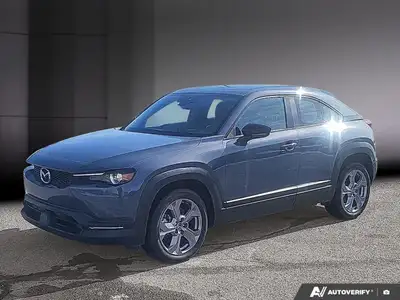 2022 Mazda MX-30 EV Le Mazda MX-30 EV 2022 GS est le premier véhicule entièrement électrique produit...