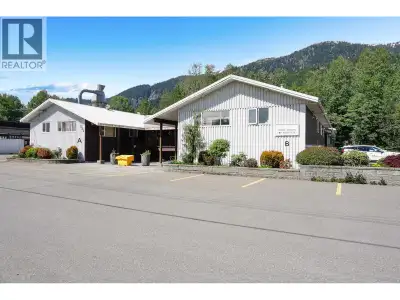 Professional office space available for lease in a highly accessible location. This recently renovat...