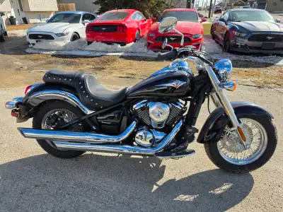 2023 Kawasaki Vulcan VN900 Classic Motorcycle – Safetied – Financing Available Classic cruiser styli...