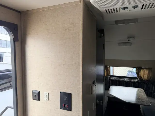 2016 Forest River R POD 176 in Travel Trailers & Campers in St. Albert - Image 11
