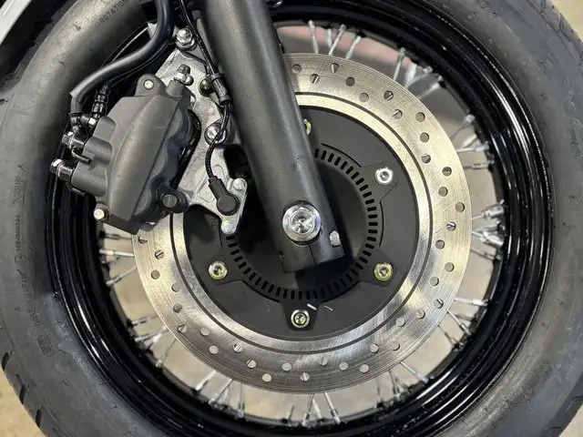 2025 HONDA SHADOW PHANTOM ABS 800CC-BLACK! in Street, Cruisers & Choppers in Saskatoon - Image 10