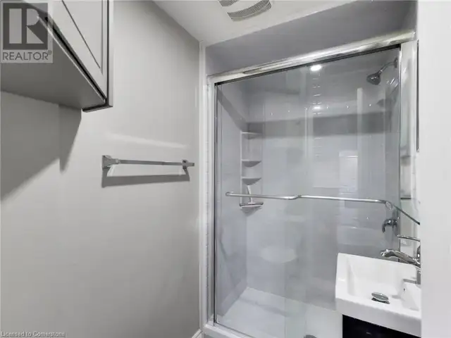 51 AUGUSTA Street Hamilton, Ontario in Houses for Sale in Hamilton - Image 25