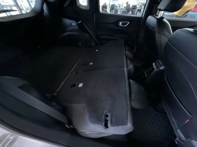 2024 Jeep Compass Trailhawk | 4WD | No Accidents | in Cars & Trucks in Prince George - Image 42