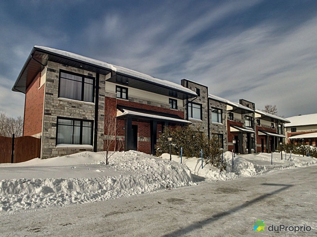 $399,000 - Townhouse for sale in Lebourgneuf — photo 1