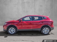 This 2018 Nissan Qashqai SV AWD comes equipped with an Xtronic CVT with manual shift mode, Intellige... (image 1)