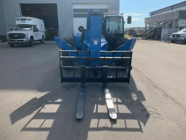 2014 Genie GTH-1056 Telehandler (10K, 56') - Finance $2240/m in Heavy Equipment in Delta/Surrey/Langley - Image 8