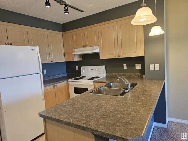 #412 636 MCALLISTER LO SW Edmonton, Alberta62863799381761124