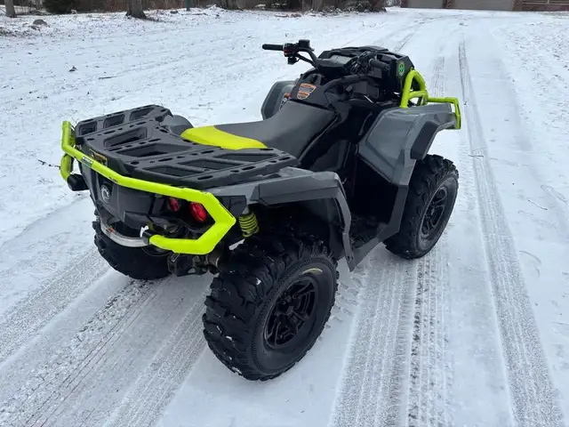2020 CAN-AM OUTLANDER 850 XMR-GRAY! in ATVs in Sudbury - Image 8