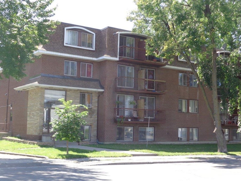 Golden Equity Properties at 353,355,357,359,370 McArthur ave Long