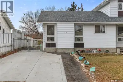 Solid and fully upgraded move in ready duplex home in a community with numerous schools within walki...