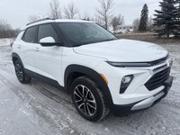 This CHEVROLET TRAILBLAZER delivers a 1.3 Liter DOHC Turbo engine powering this Automatic transmissi... (image 3)