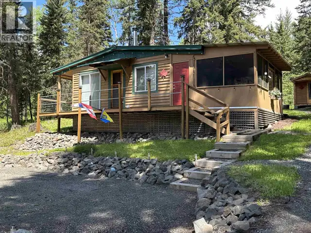 7613 MICA PLACE Lone Butte, British Columbia in Houses for Sale in 100 Mile House - Image 4