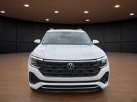 Price includes $1,000 finance credit. Price does not include fees or taxes. The 2024 Volkswagen Atla... (image 1)
