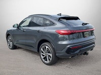 This Audi Q5 Sportback delivers a Intercooled Turbo Premium Unleaded I-4 2.0 L/121 engine powering t... (image 8)