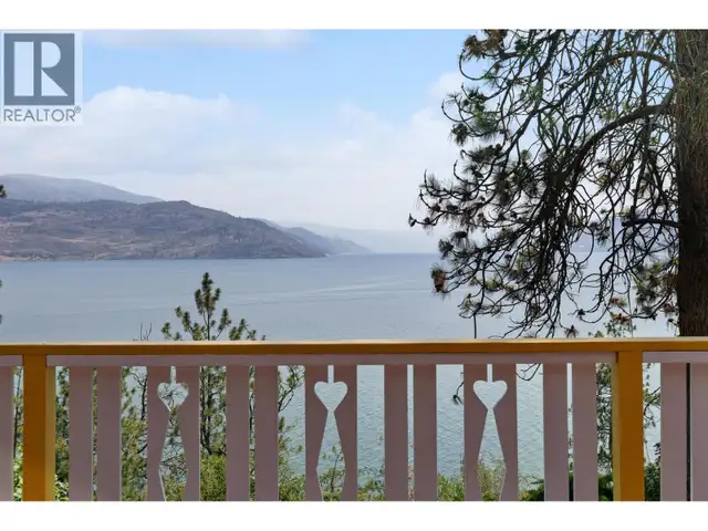 6431 Renfrew Road Peachland, British Columbia in Houses for Sale in Penticton - Image 23