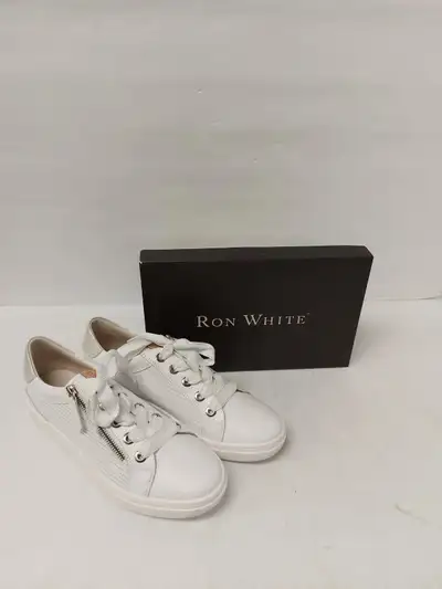 (93141-1) Ron White Osanna Runners -Sz:10, View more