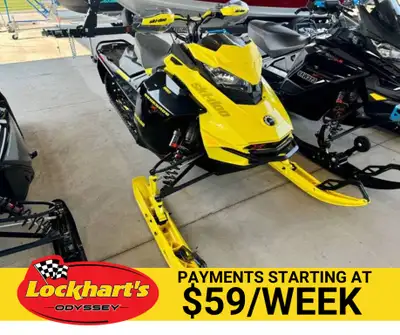 USED 2022 SKI DOO RENEGADE XRS 850 WITH SMART SHOX 10,554 KM - READY FOR WHEN THE SNOW HITS! $10,499...