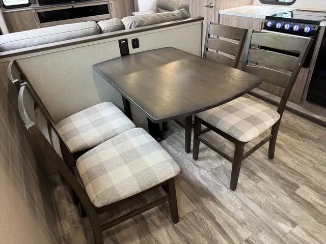 2023 Grand Design Imagine 3100RD in Travel Trailers & Campers in St. Albert - Image 6