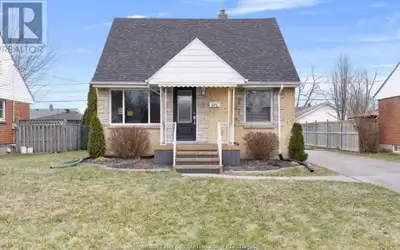 846 LAPORTE Windsor, Ontario