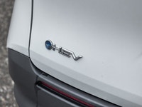 2025 Toyota Sienna XLE HEV | SUNROOF | NAVI | LEATHER The 2025 Toyota Sienna XLE HEV is a high-utili... (image 6)