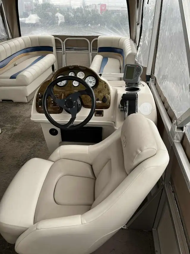 2004 Princecraft Vintage 21 in Powerboats & Motorboats in Lac-Saint-Jean - Image 14