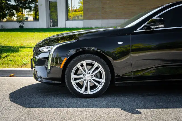 2022 Cadillac CT4561999740834959365