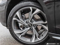 2025 AUDI A3 S-Line Quattro. One Owner, No Accidents. LOW KM'S. Back Up Cam, Sunroof, Android Auto,... (image 8)
