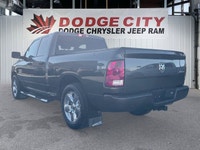 This Ram 1500 Classic delivers a Regular Unleaded V-6 3.6 L/220 engine powering this Automatic trans... (image 1)