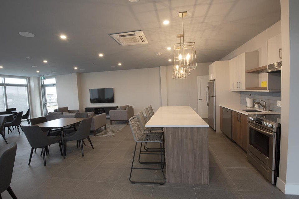 2 Bedroom Apartment for Rent - 22 BEDROS LANE 5