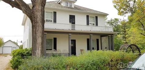 324 Main STREET in Houses for Sale in Moose Jaw