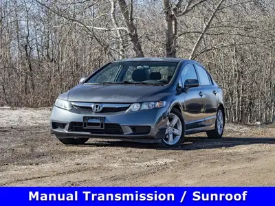 This Honda is a reliable, fuel-efficient, and practical vehicle that has built a strong reputation f...