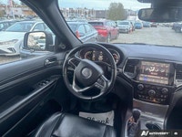 This Jeep Grand Cherokee boasts a Regular Unleaded V-6 3.6 L/220 engine powering this Automatic tran... (image 8)