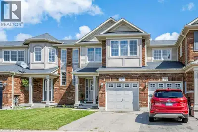Welcome to modern townhome living in highly desirable Hespeler! This 3-bedroom, 3-bathroom townhome...