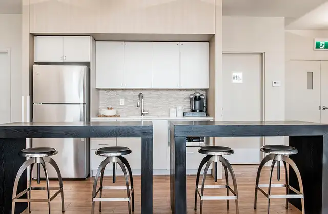 2+den suites at Lynn Creek Apartments - Call Today! in Long Term Rentals in North Shore - Image 12