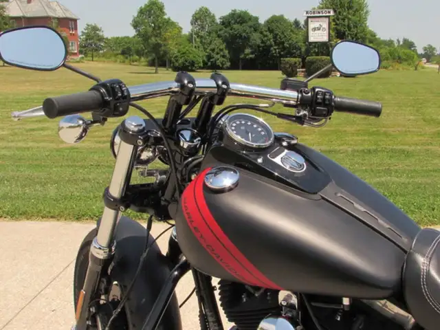 2014 Harley-Davidson FXR Dyna Touring FXDF Fat Bob in Sport Touring in Leamington - Image 25