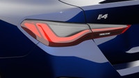 Découvrez la *2025 BMW i4 eDrive35*, la première Gran Coupé entièrement électrique, qui allie dynami... (image 9)