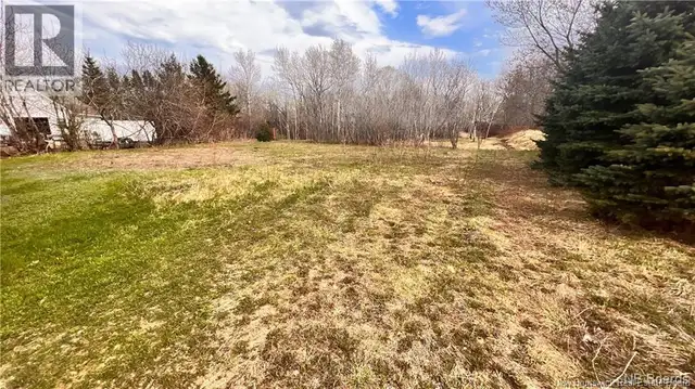 174 Dumaresq Bathurst, New Brunswick in Land for Sale in Bathurst - Image 8