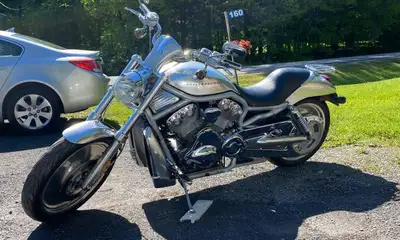 WAS: $8995 NOW: $7995 plus taxes and licensing feesThe 2002 Harley-Davidson V-Rod, with its bold sty...