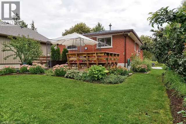 210 SHELLEY Drive Kitchener, Ontario in Houses for Sale in Kitchener / Waterloo - Image 31