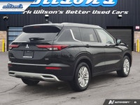 Look at this certified 2022 Mitsubishi Outlander SE AWC | Panoramic Sunroof | Power Liftgate | Heate... (image 4)